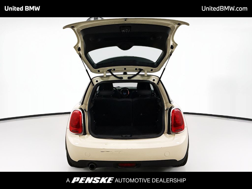 Thumbnail: 2015 MINI Cooper - 12