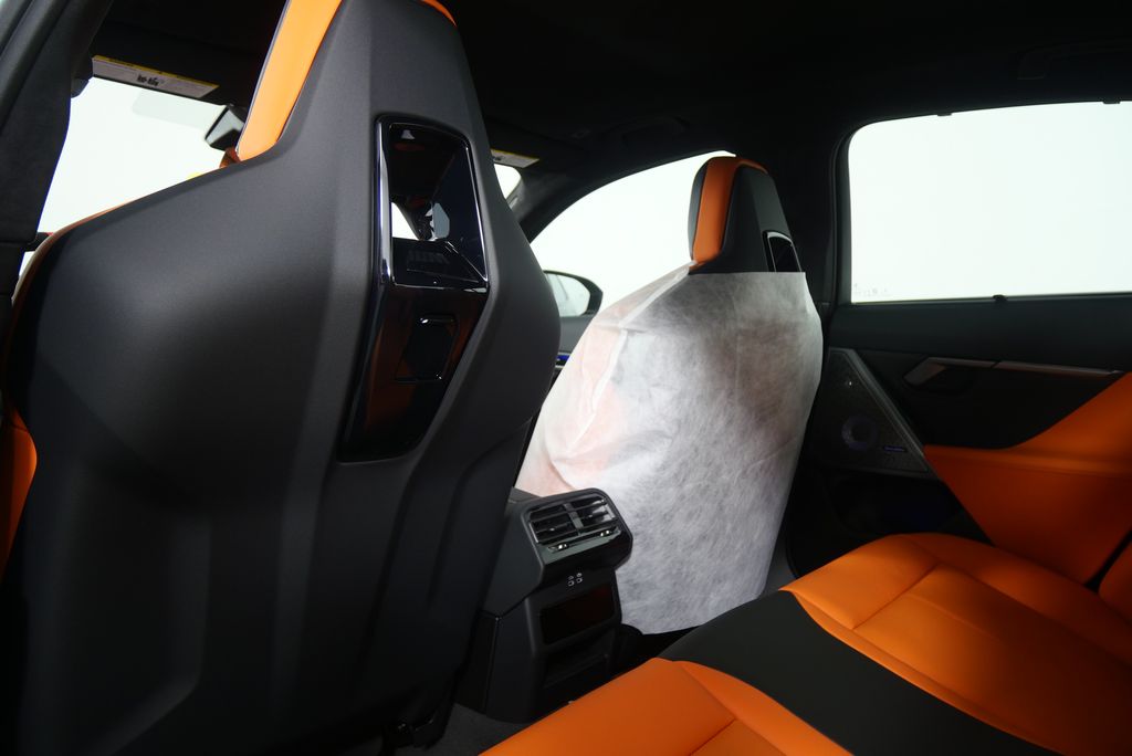 Thumbnail: 2026 BMW M5 - 21