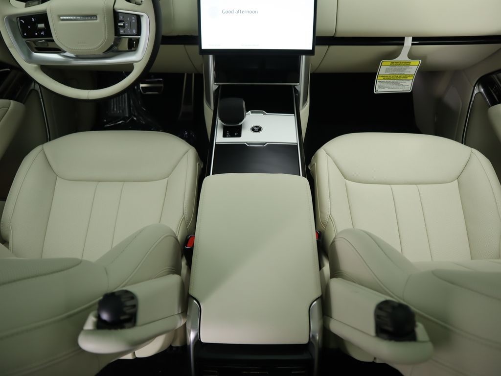 Thumbnail: 2025 Land Rover Range Rover - 16