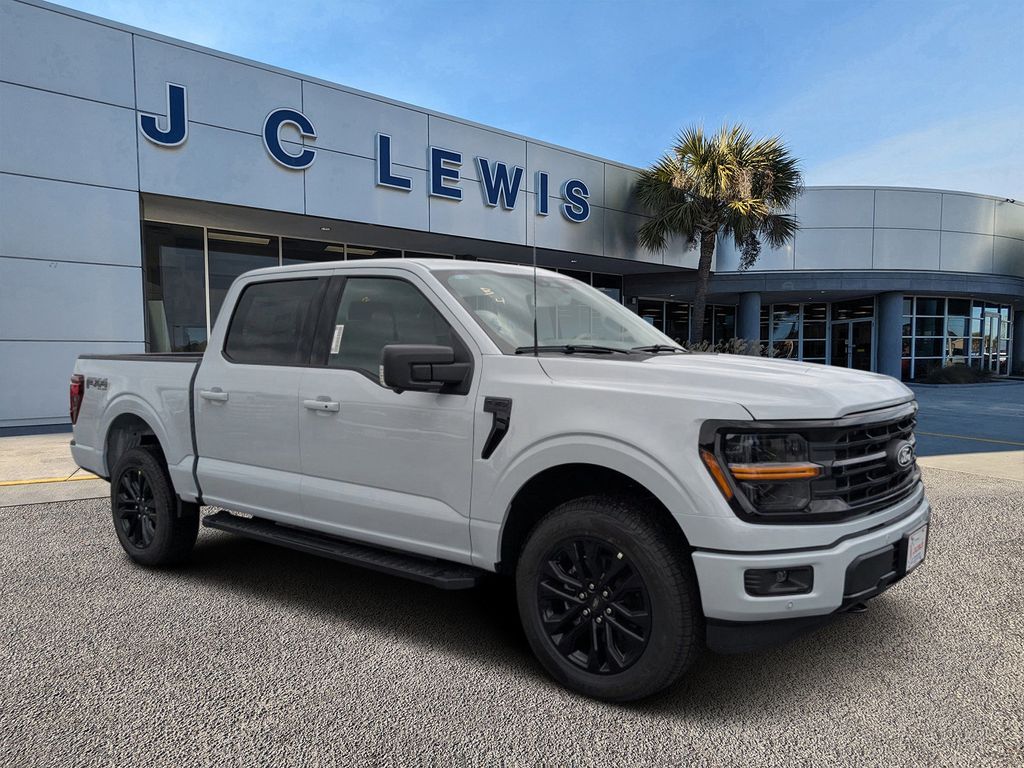 2025 Ford F-150 XLT