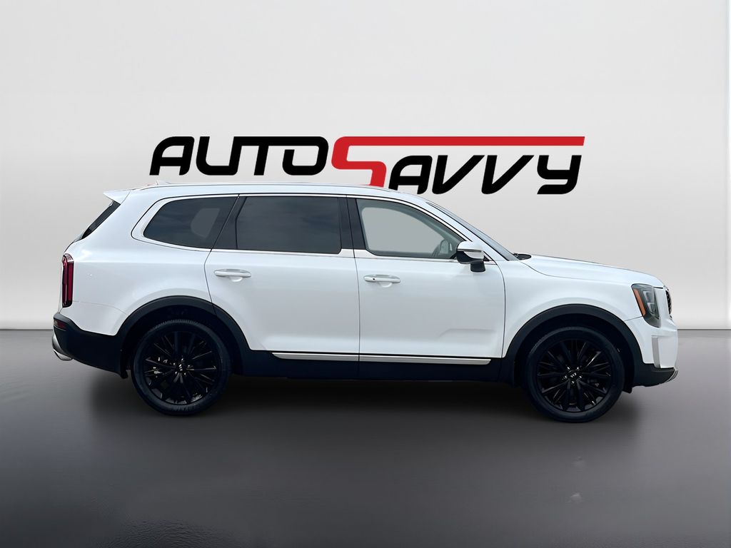Used 2020 White Kia SX image 8