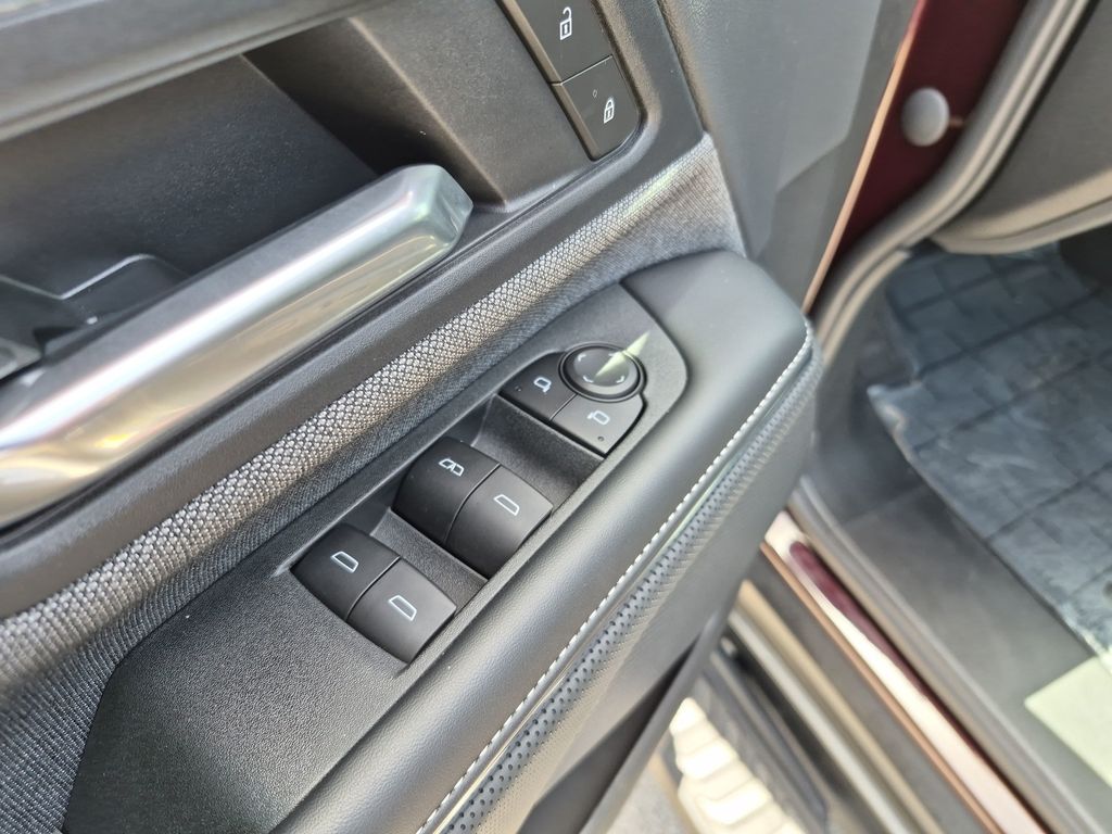 New 2026  GMC Elevation image 20