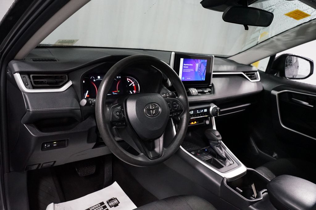 Thumbnail: 2025 Toyota RAV4 - 11