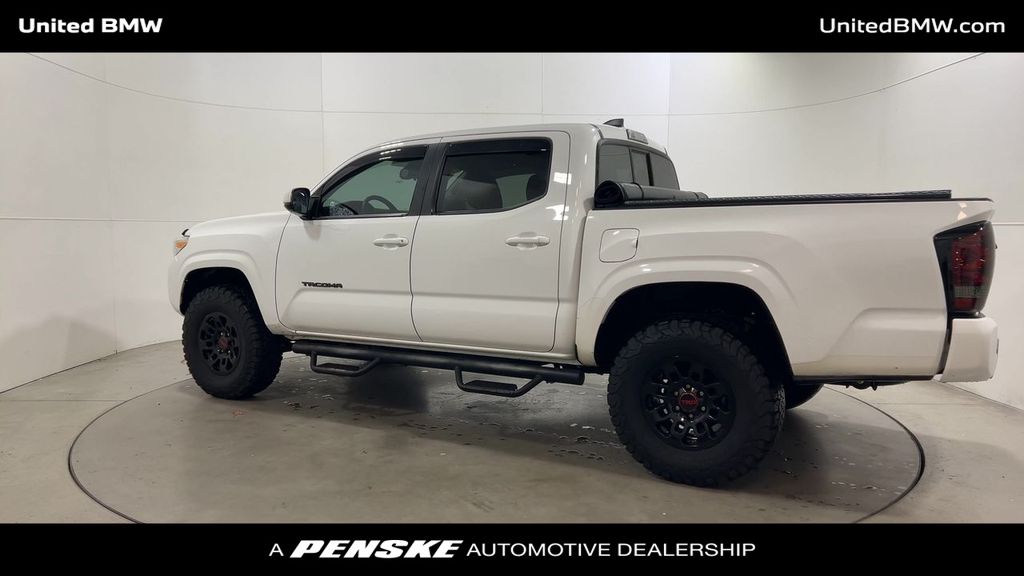 Thumbnail: 2020 Toyota Tacoma - 6