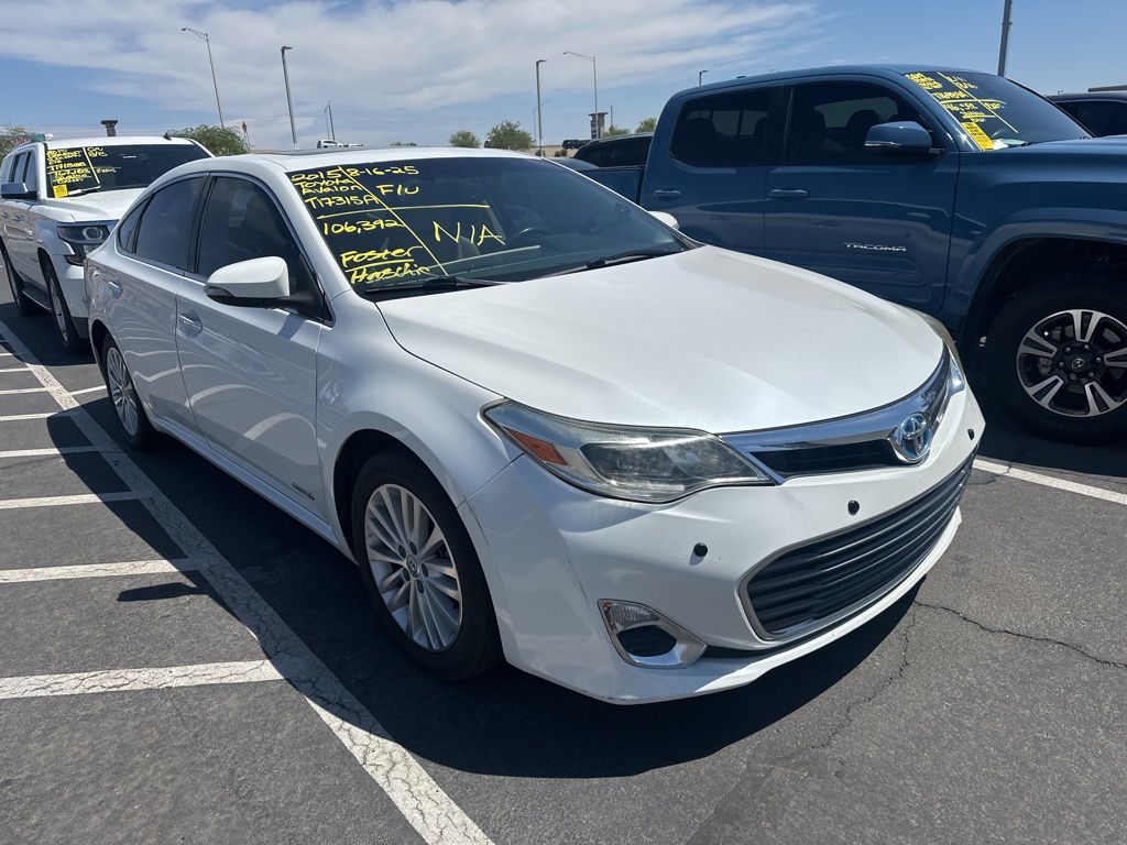Thumbnail: 2015 Toyota Avalon - 3