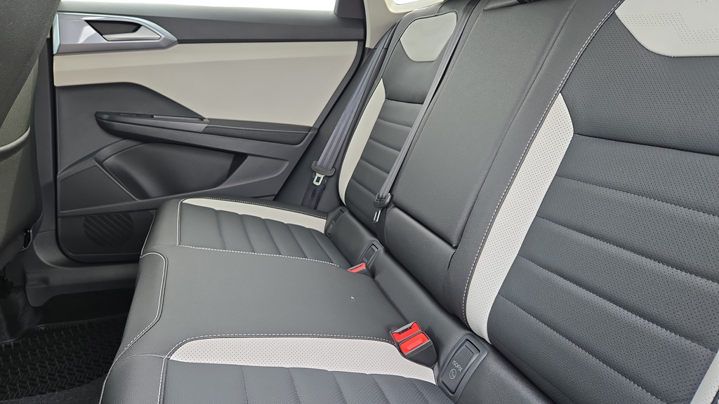 2026 Volkswagen Taos