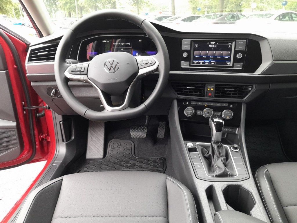 2023 Volkswagen Jetta 1.5T SE 13