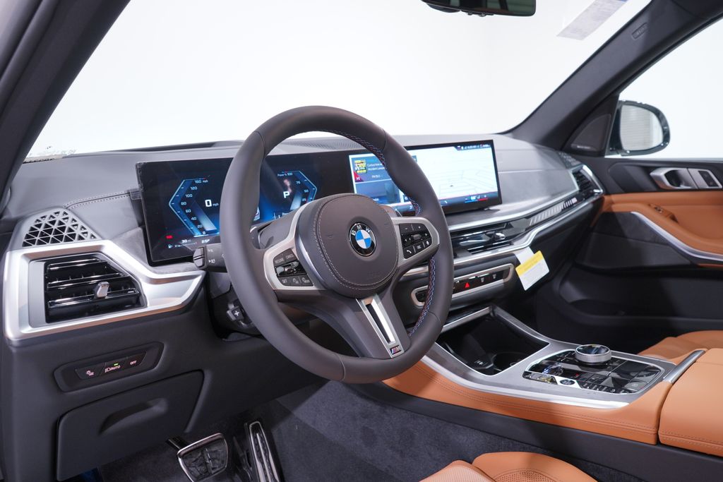 2025 BMW X5 M60i 6