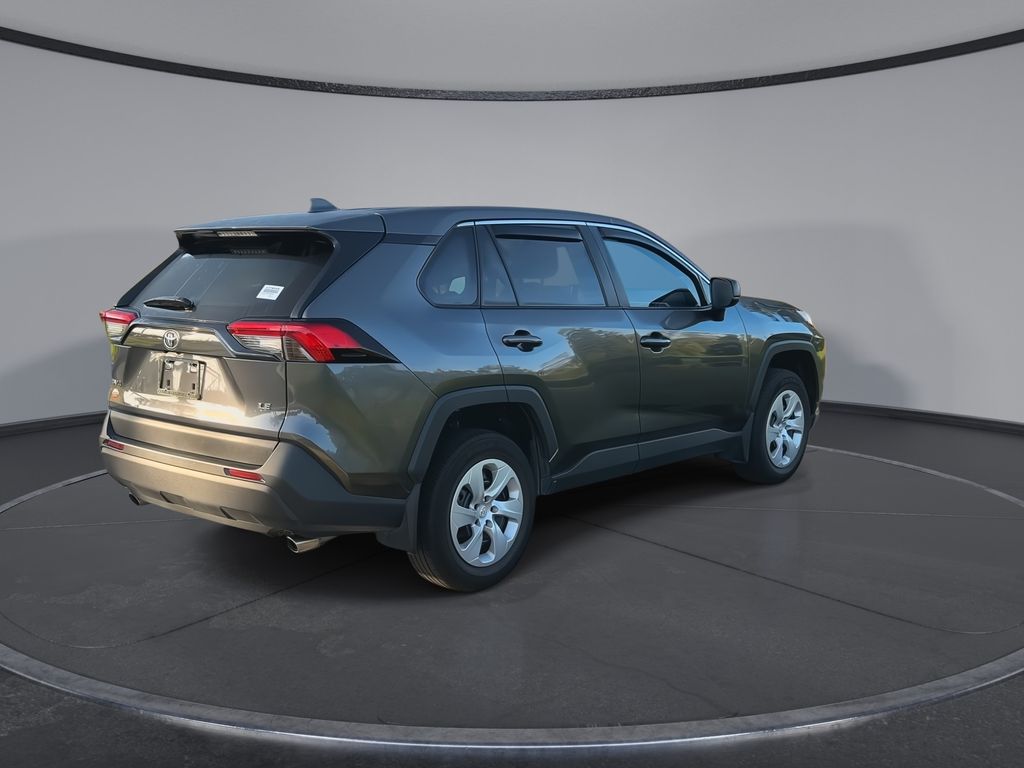 Thumbnail: 2024 Toyota RAV4 - 8