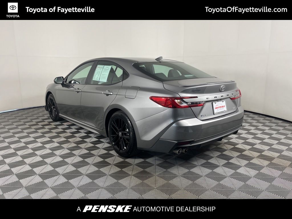 2025 Toyota Camry SE 14
