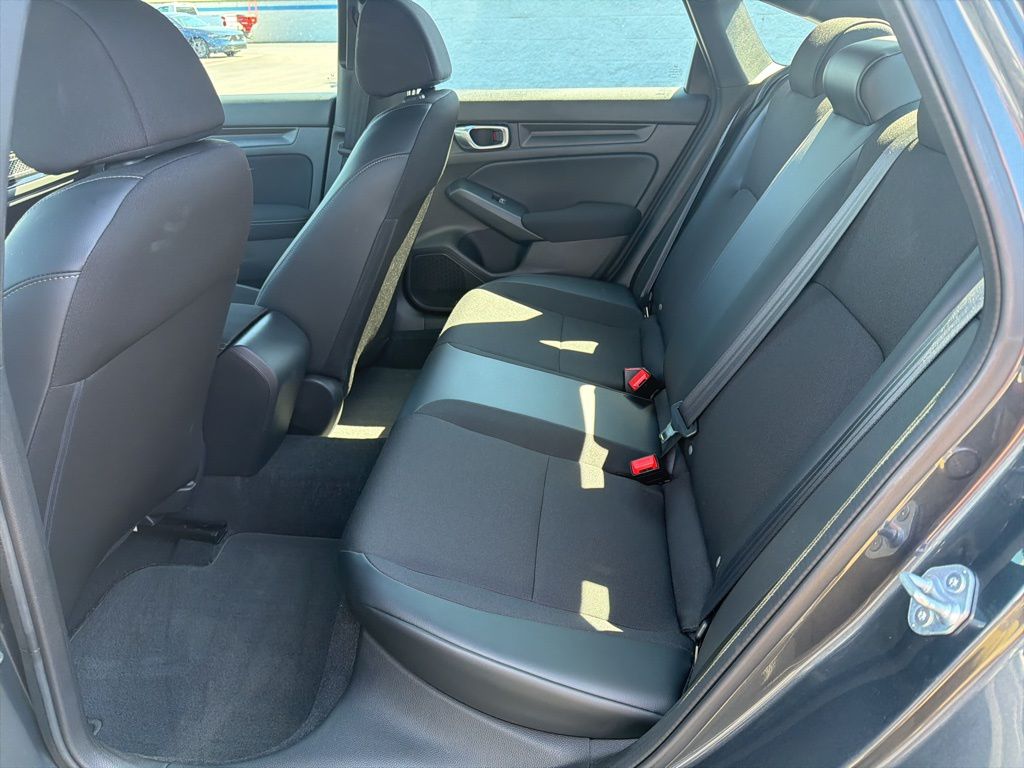 Thumbnail: 2023 Honda Civic - 18