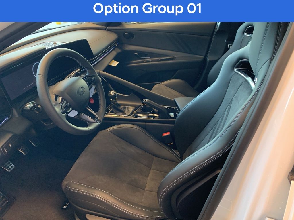 New 2025 White Hyundai Base image 3