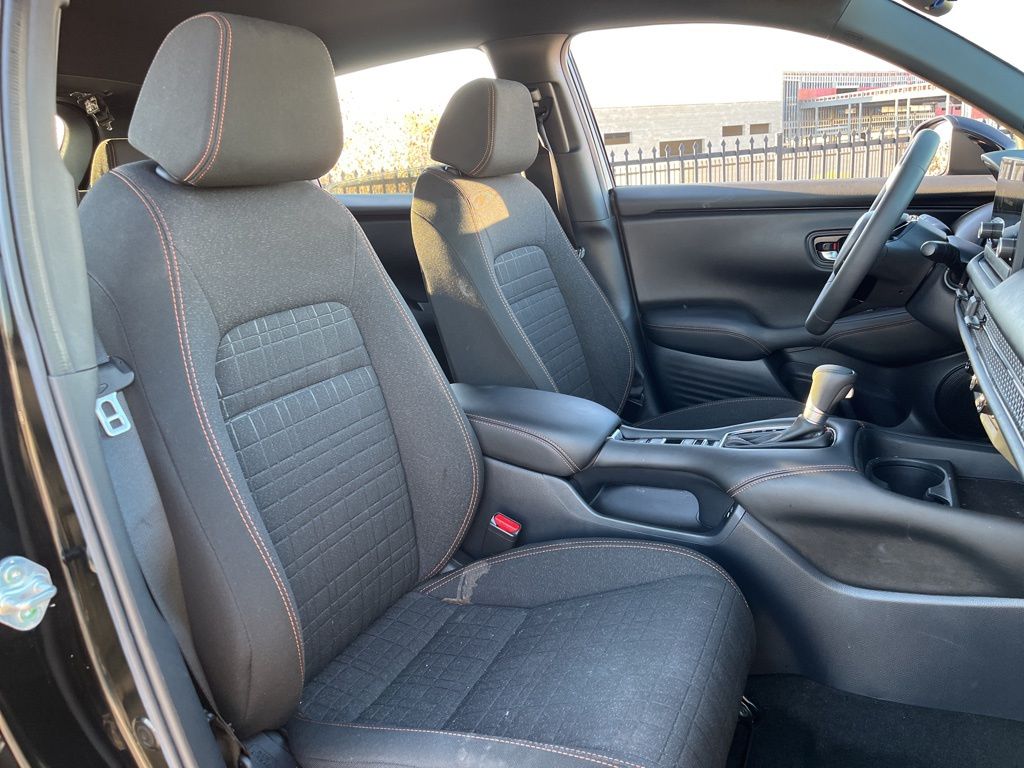 Thumbnail: 2025 Honda HR-V - 26