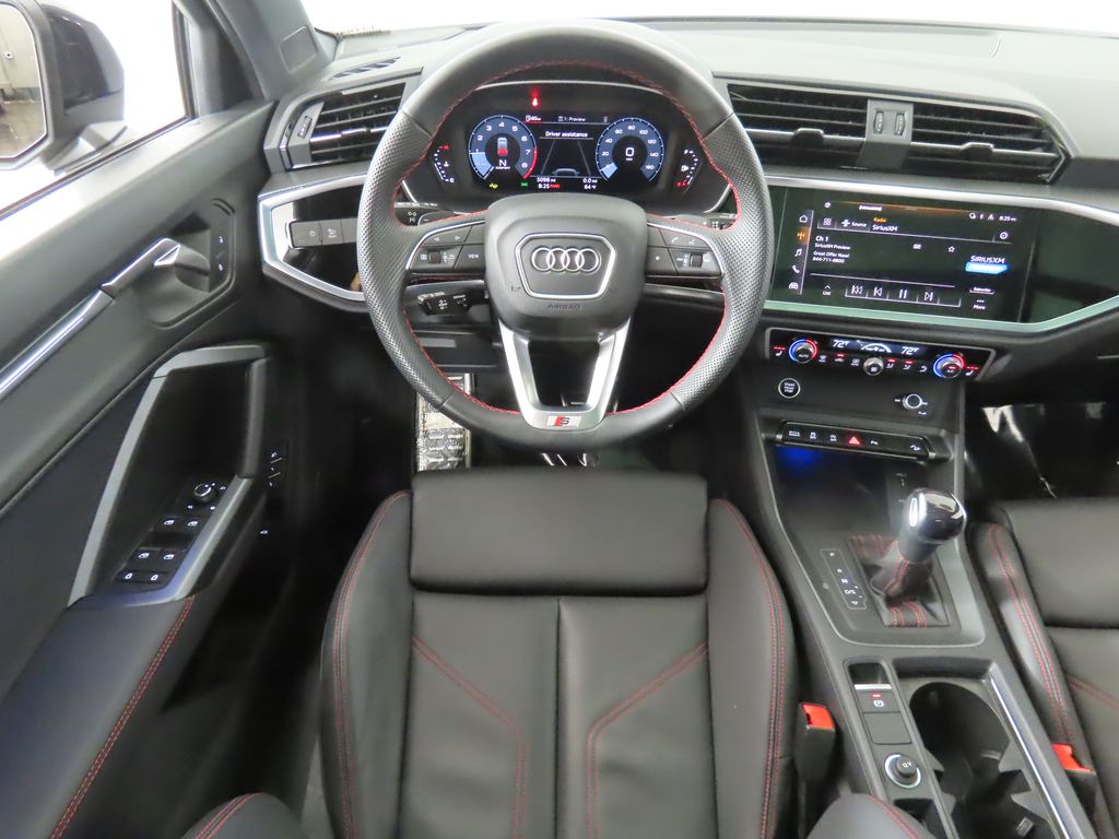 Thumbnail: 2025 Audi Q3 - 13