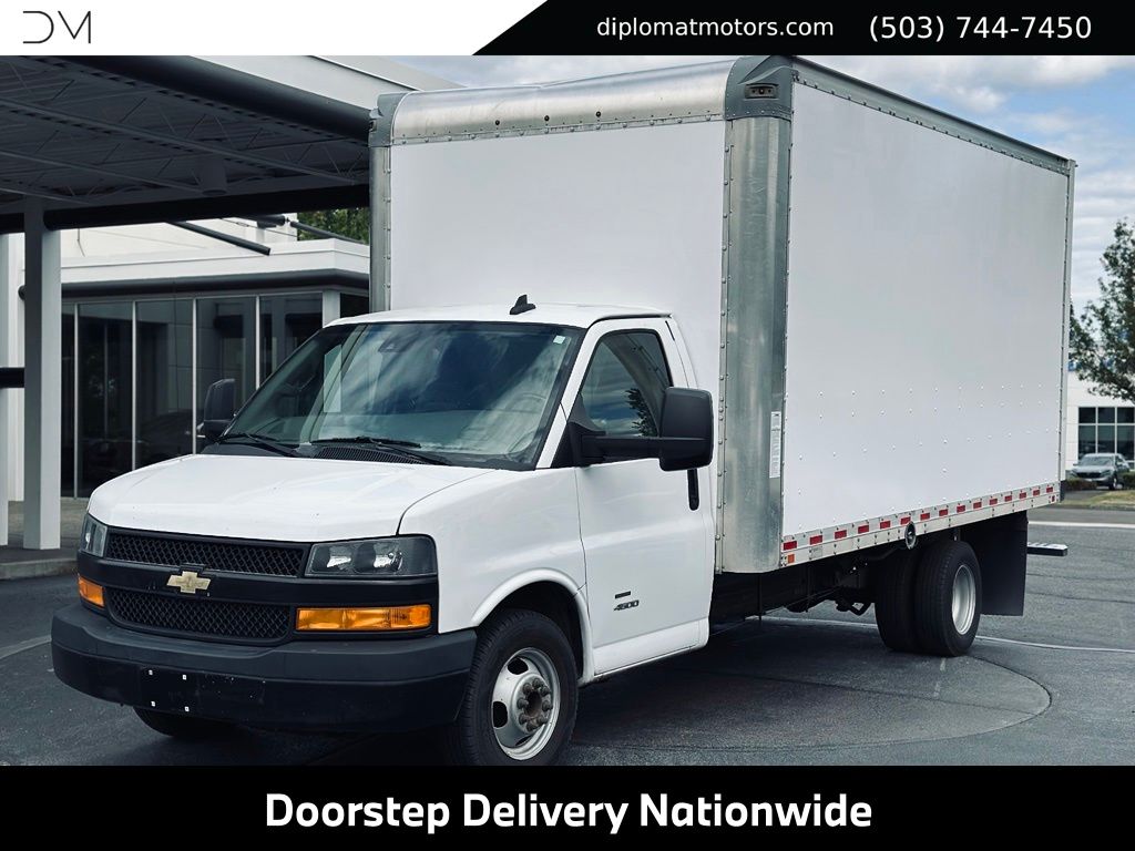 Summit White 2021 Chevrolet Express Chassis Van Rear-Wheel Drive 6-Speed Automatic Overdrive
