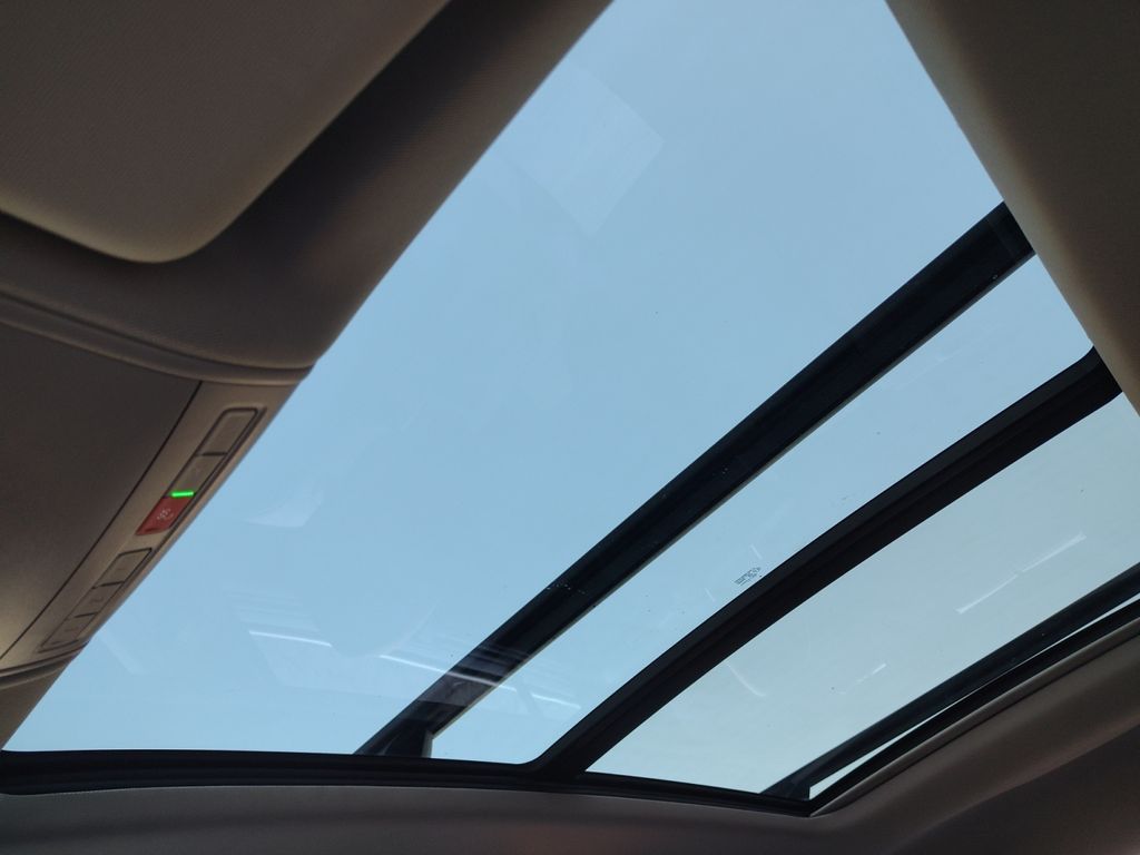 Used Car 2020 Volkswagen Atlas  3.6l V6 Sel R-line For Sale Under $25,000 In Austin, Texas