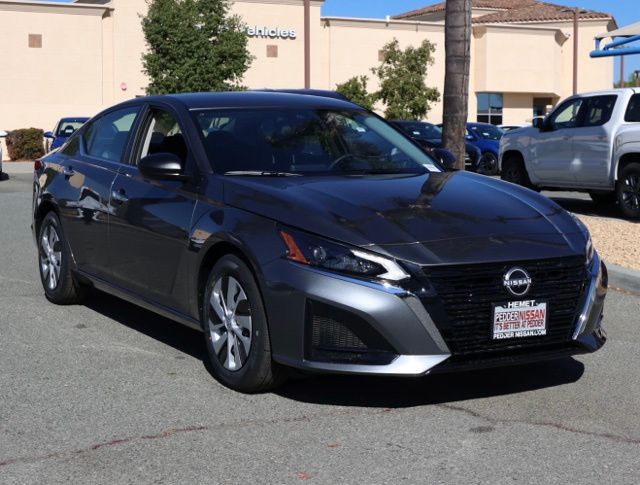 2025 Nissan Altima 2.5 S FWD