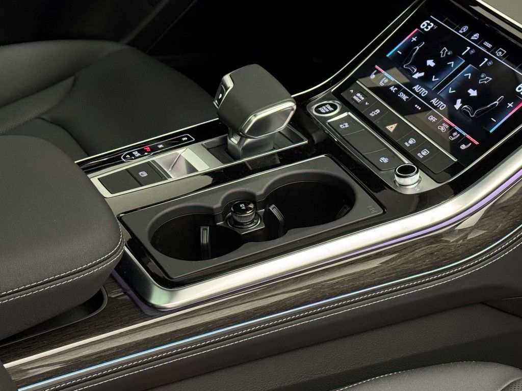 2025 Audi Q7  17