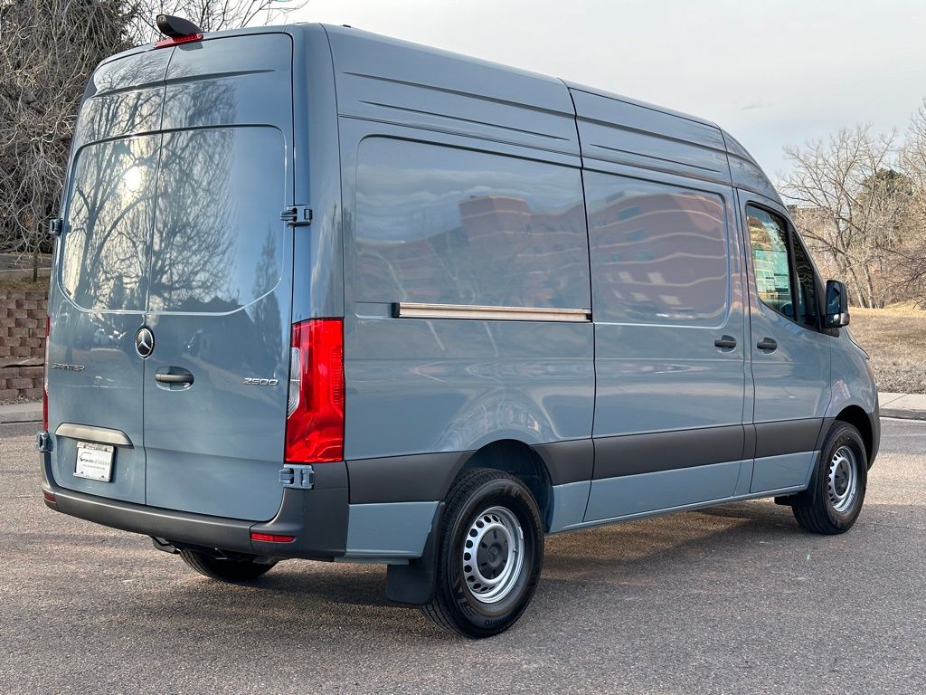 2024 Mercedes-Benz Sprinter 2500 Cargo 144 WB 4