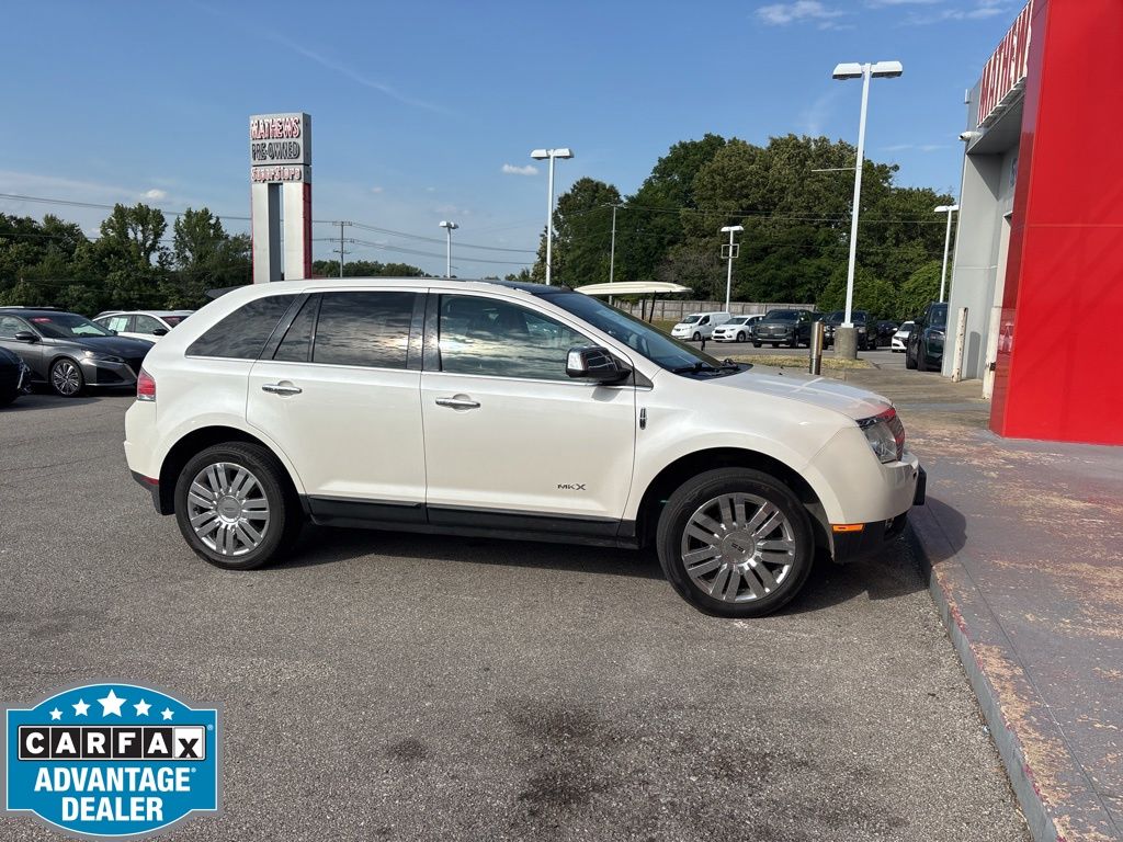 White 2010 Lincoln MKX FWD SUV / Crossover Front-Wheel Drive 6-Speed Automatic Overdrive