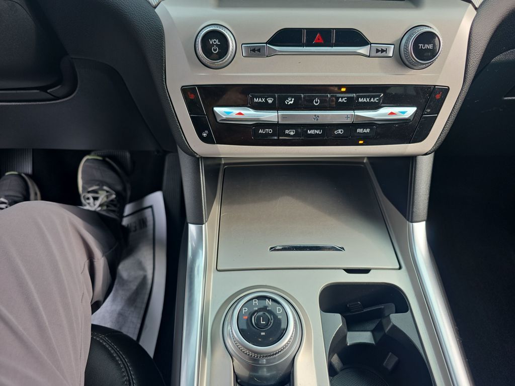 Certified Used 2023 Gray Ford XLT image 32