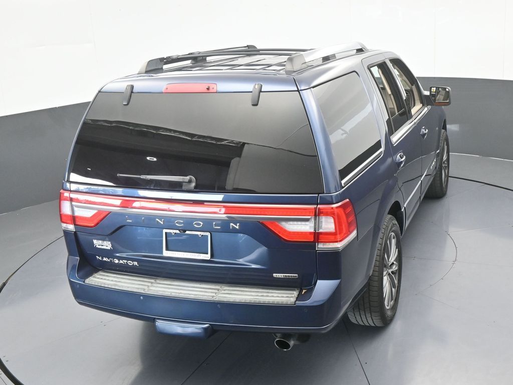 Used 2016 Midnight Lincoln Select image 58