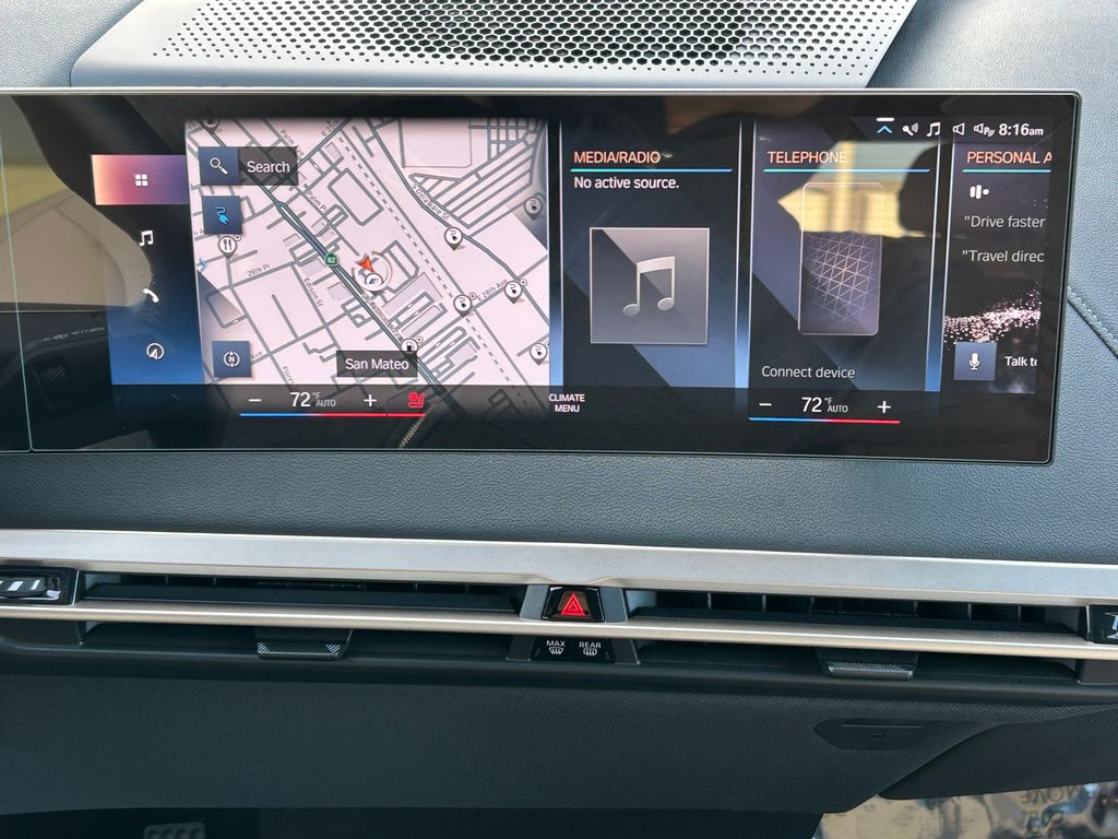 Thumbnail: 2023 BMW iX - 25