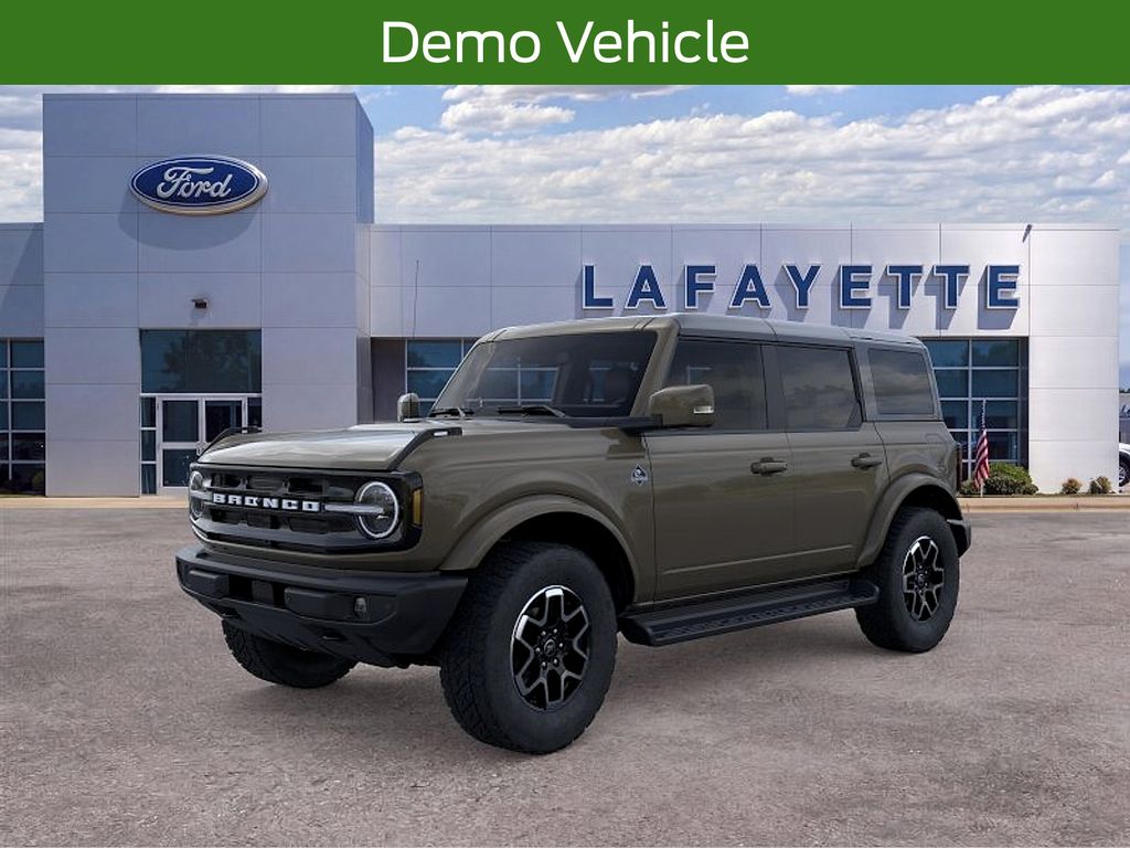 2025 Ford Bronco Outer Banks