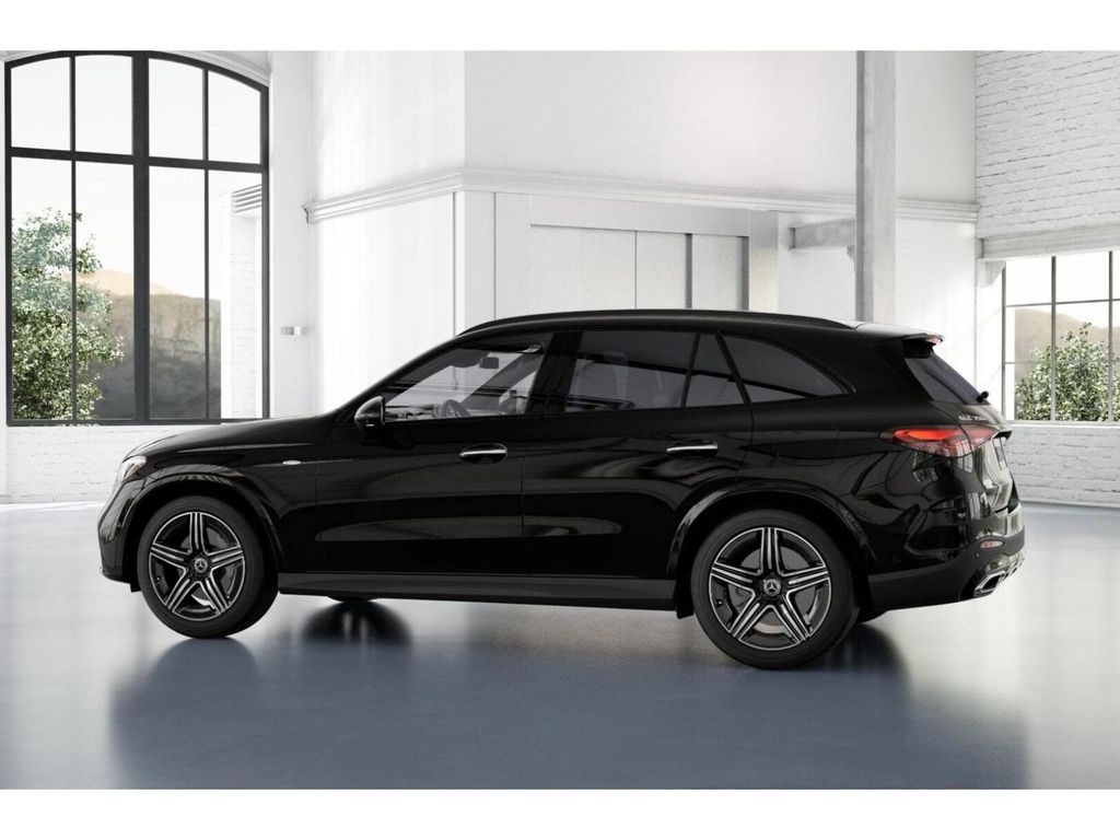 Thumbnail: 2026 Mercedes-Benz GLC - 32