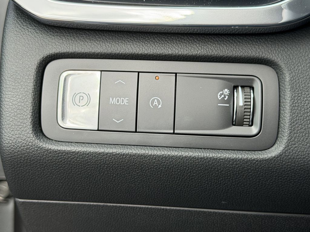 new 2026 GMC Acadia car, priced at $45,330