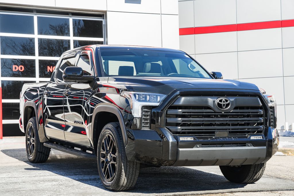 2024 Toyota Tundra Limited CrewMax Cab 4WD