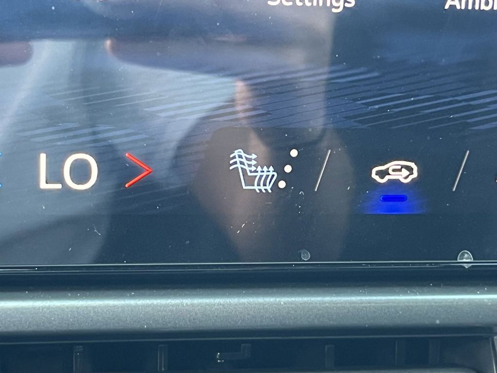 new 2025 Chevrolet Equinox EV car, priced at $34,895