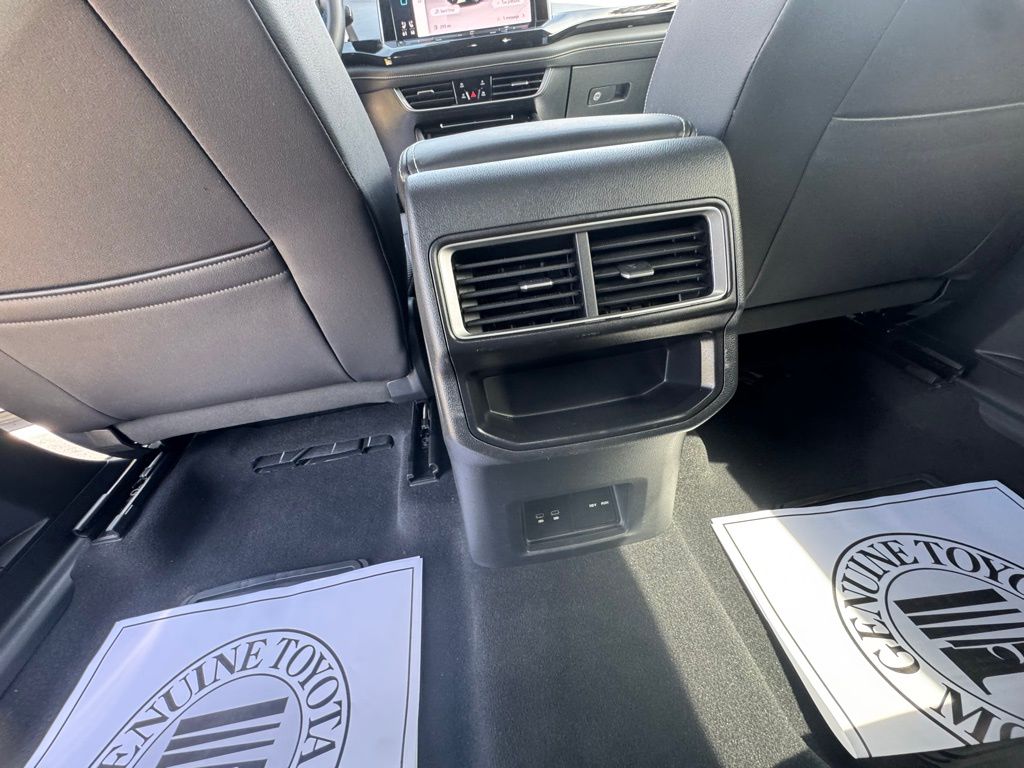 Used 2025 Volkswagen Atlas Cross Sport SUV
