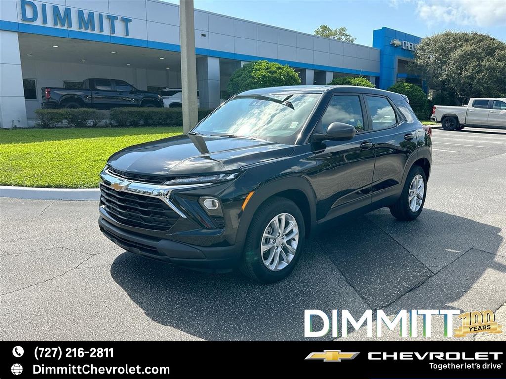 Mosaic Black Metallic 2024 Chevrolet Trailblazer SUV / Crossover Front-Wheel Drive Continuously Variable Transmission