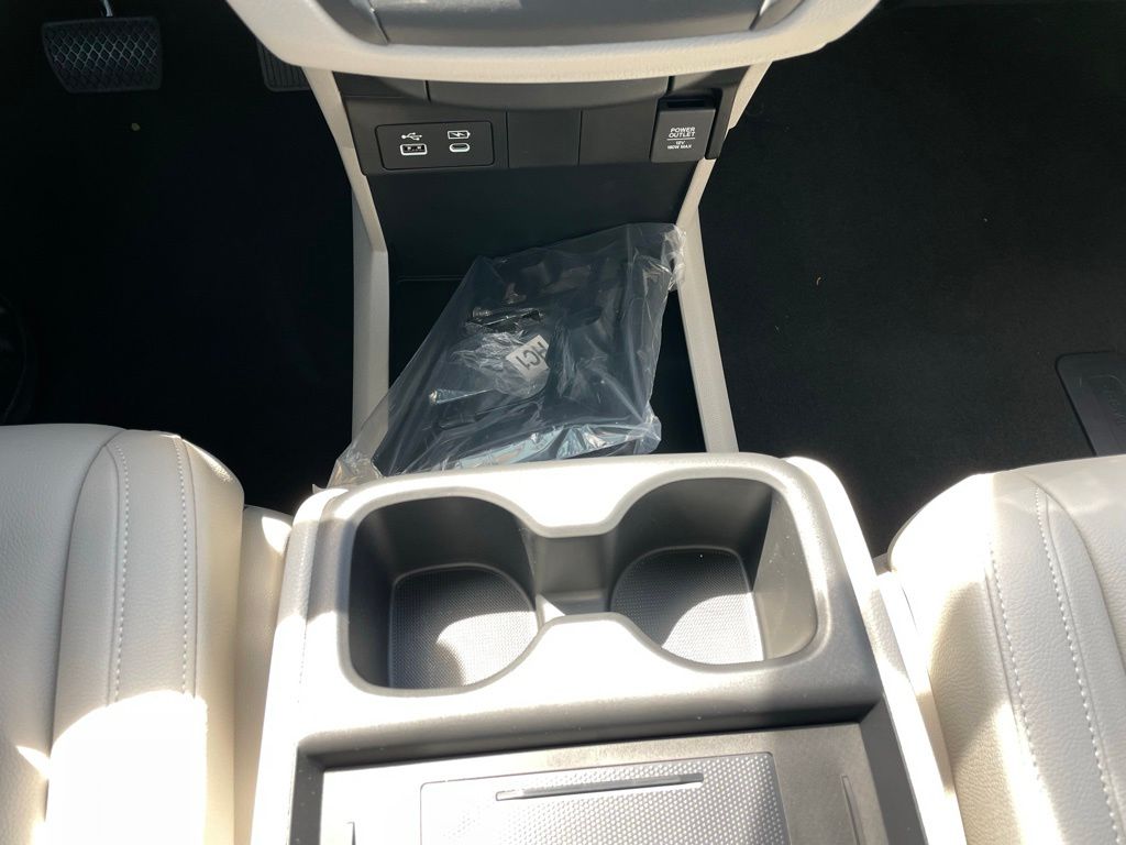 Thumbnail: 2026 Honda Odyssey - 19