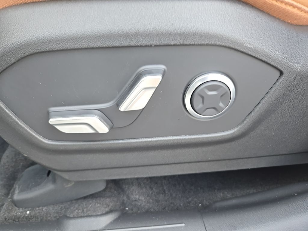 Thumbnail: 2026 Hyundai Santa Fe - 18