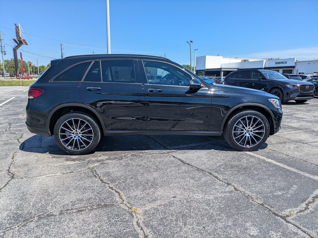 2022 Mercedes-Benz GLC 300 SUV