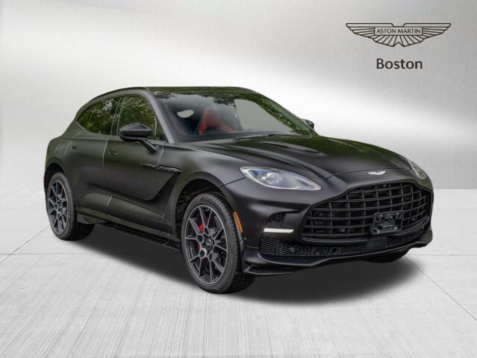 /2023 Aston-Martin DBX