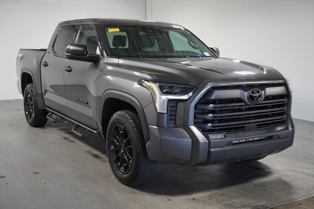 2023 Toyota Tundra SR5 3