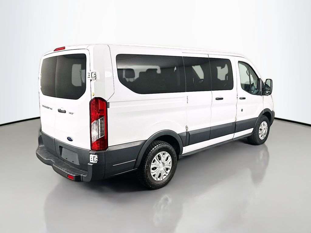 Used 2015 White Ford XLT image 7