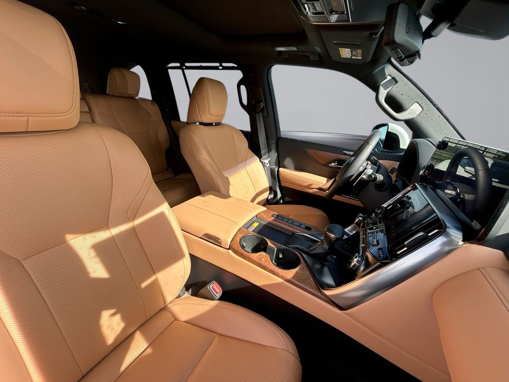 Thumbnail: 2025 Lexus LX - 11