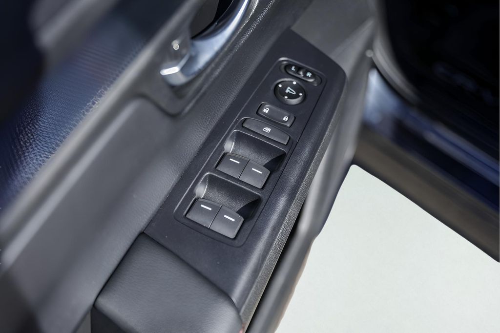 Used Car 2024 Honda Cr-v Hybrid  Sport-l For Sale Under $35,000 In Austin, Texas