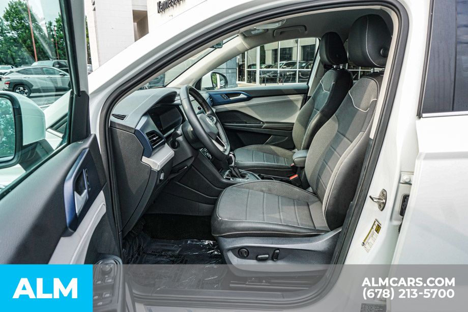 2024 Volkswagen Taos SE - Photo 19