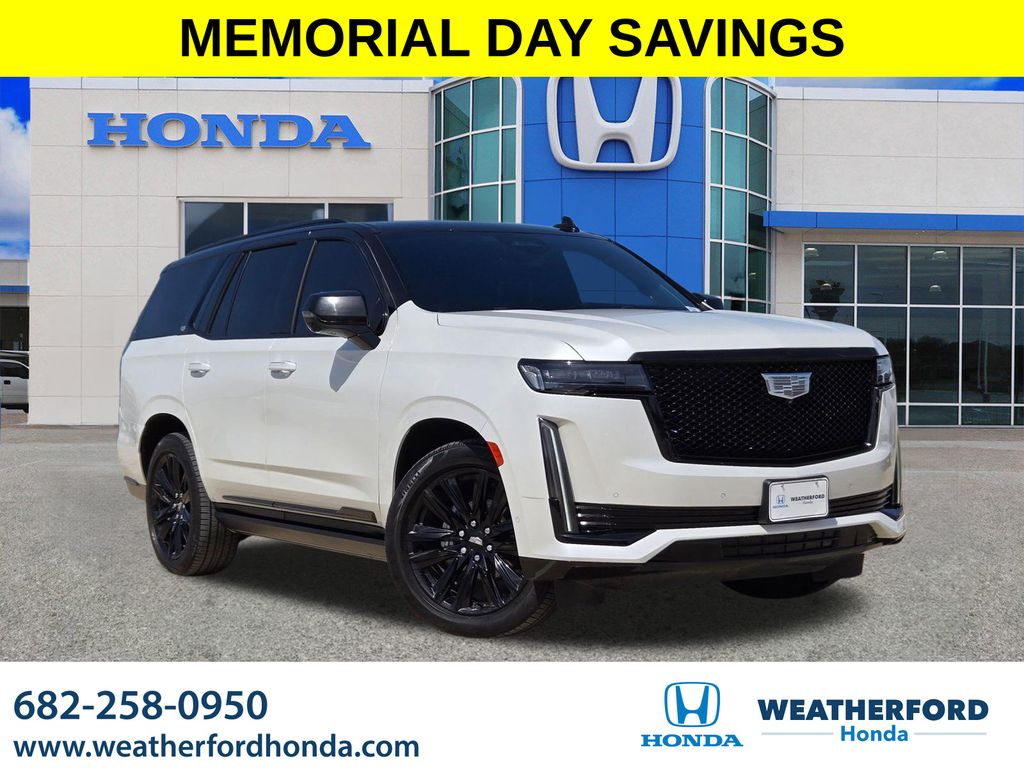 Crystal White Tricoat 2023 Cadillac Escalade Sport Platinum 4WD SUV / Crossover Four-Wheel Drive Automatic