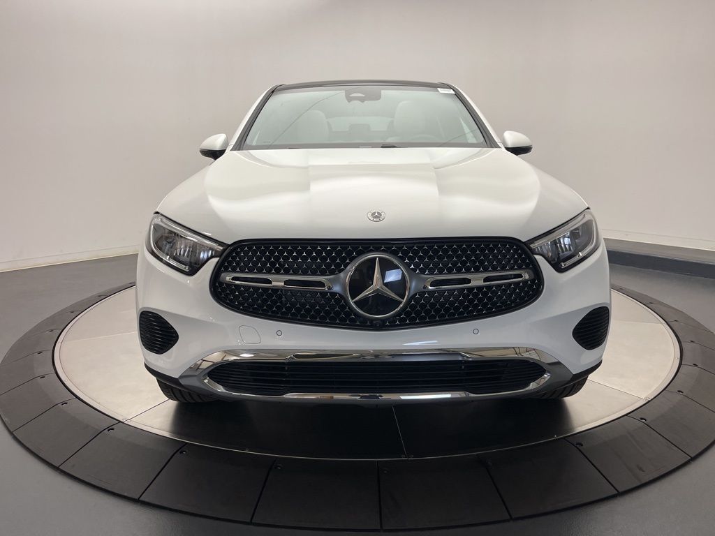 Thumbnail: 2026 Mercedes-Benz GLC - 2