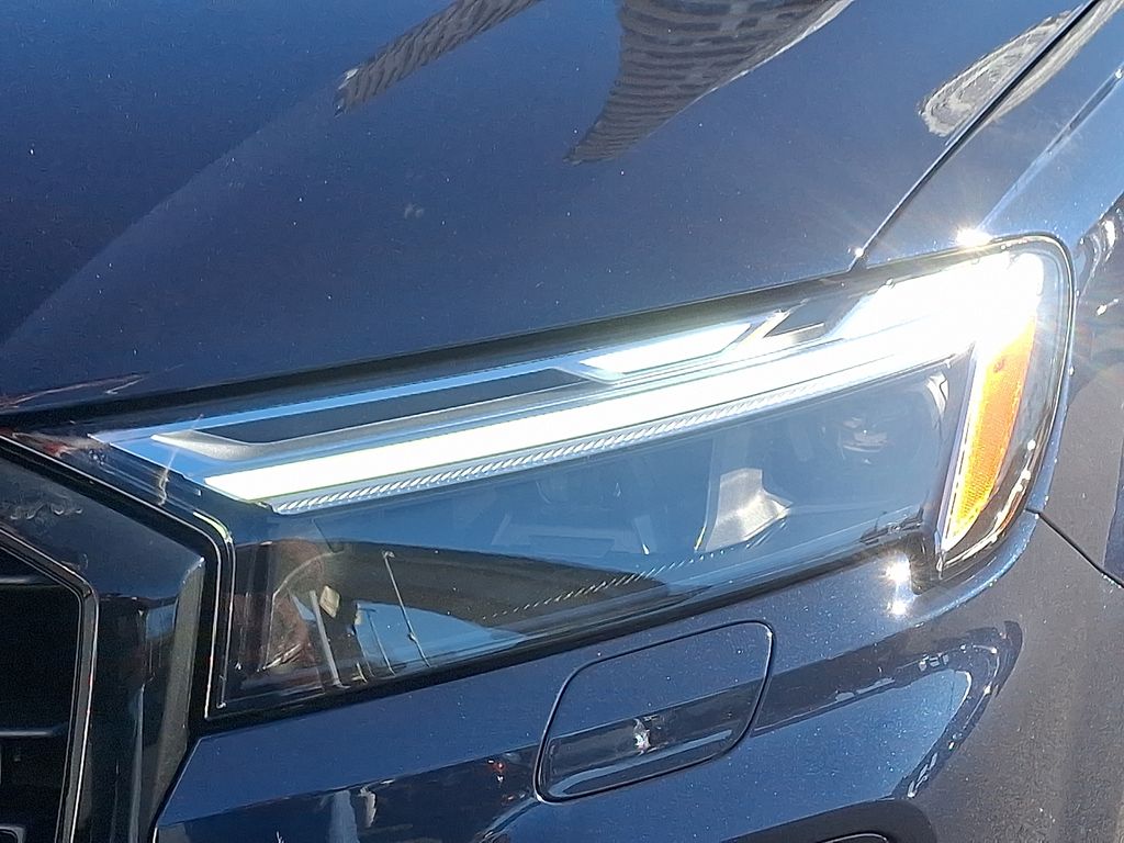 Thumbnail: 2026 Audi Q7 - 6