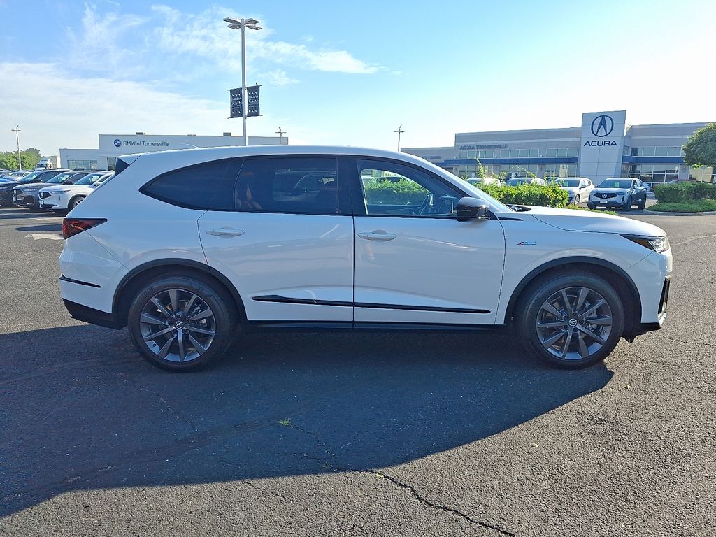 Thumbnail: 2025 Acura MDX - 7