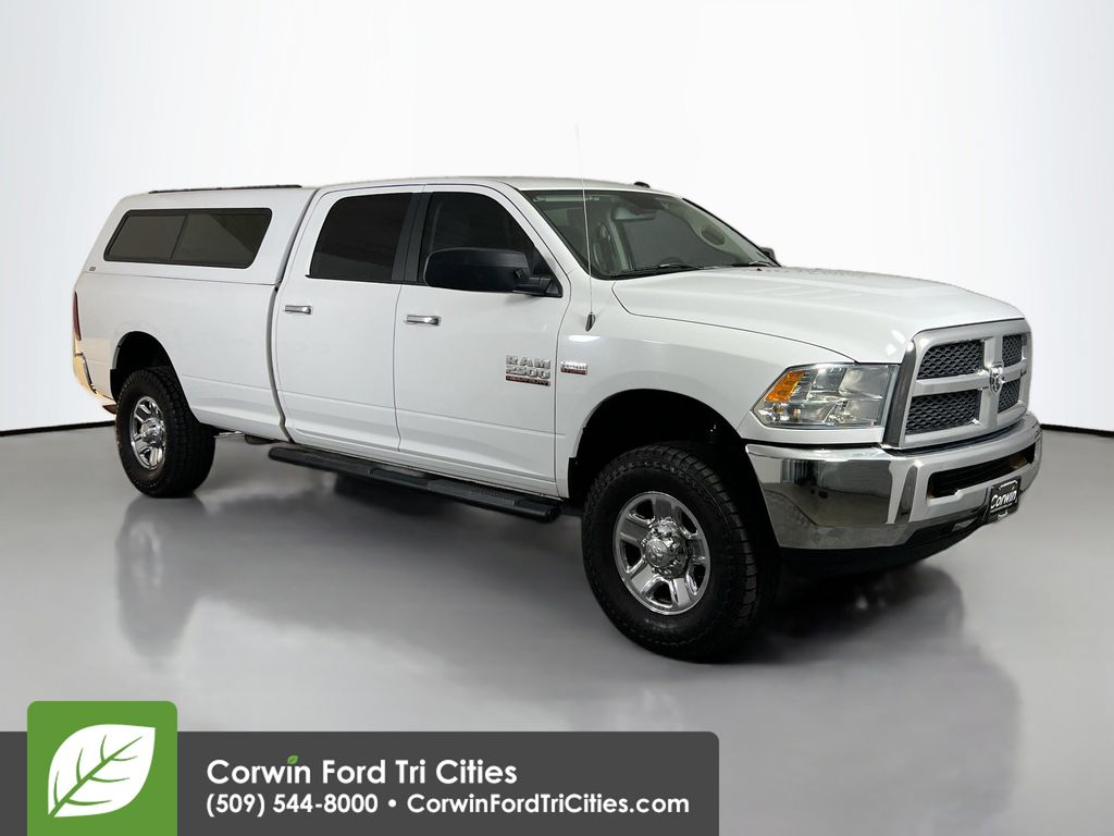 Bright White Clearcoat 2014 RAM 2500 SLT Crew Cab LB 4WD Pickup Truck Four-Wheel Drive 6-Speed Automatic