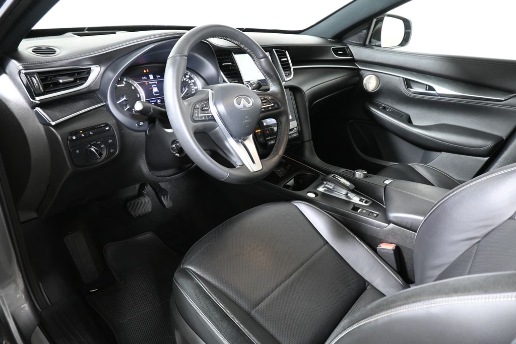 Thumbnail: 2025 INFINITI QX55 - 4