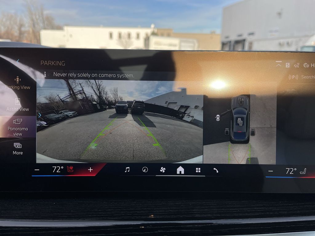 Thumbnail: 2026 BMW X6 - 17